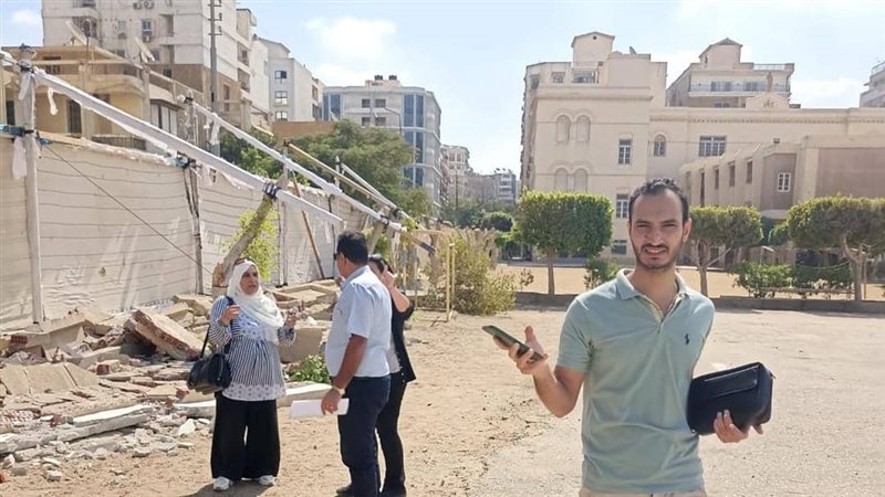انهيار سور مدرسة