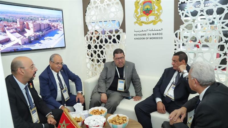 وزير التنمية المحلية