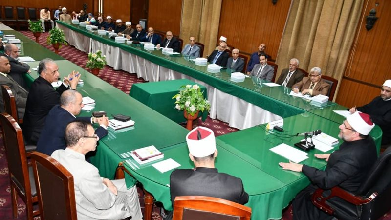 اجتماع وزير الأوقاف