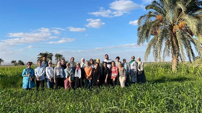 وفد الجامعة الأمريكية