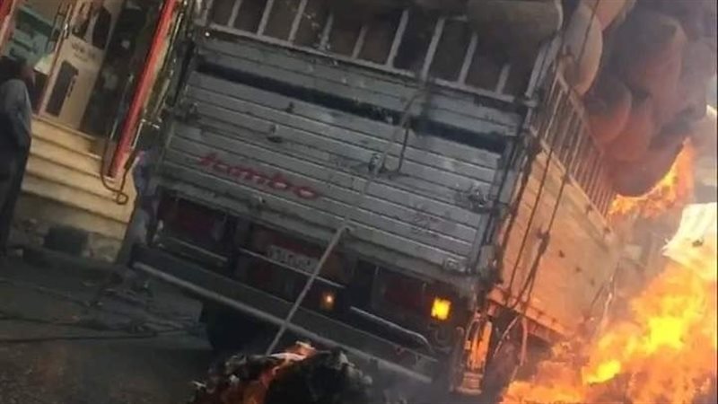 حريق فى سيارة 