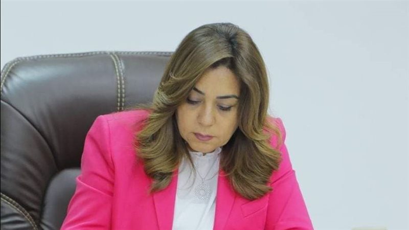  الدكتورة منال عوض