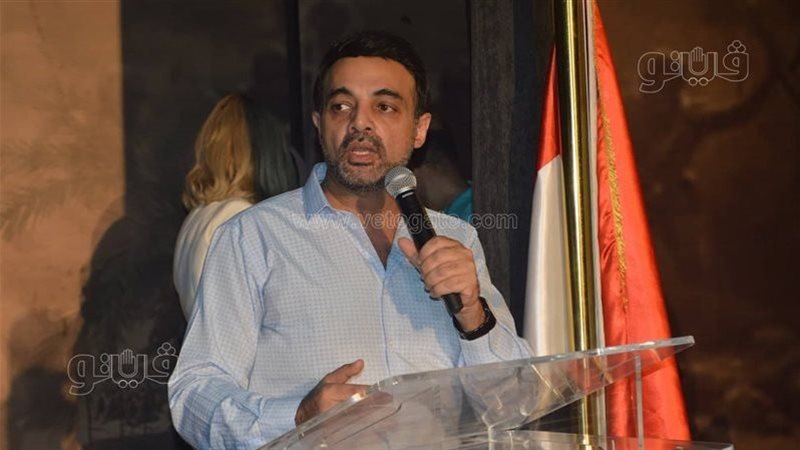 عمرو محمود ياسين
