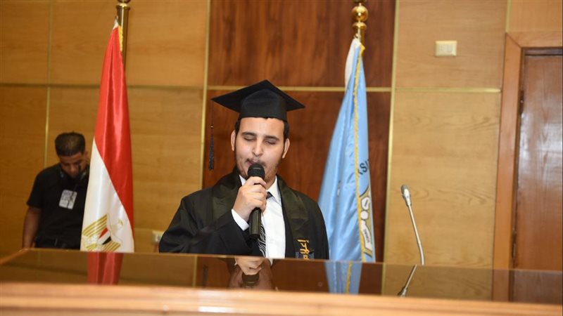 الطالب