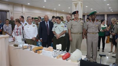 القوات المسلحة تنظم زيارة لعدد من السفراء الأفارقة إلى المركز الطبى العالمى
