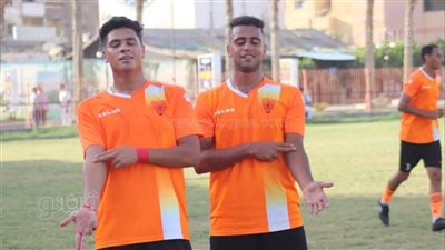 ثنائي شباب المنصورة يحتفلان بهدف في كفر الشيخ علي طريقة لاعب الأهلي
