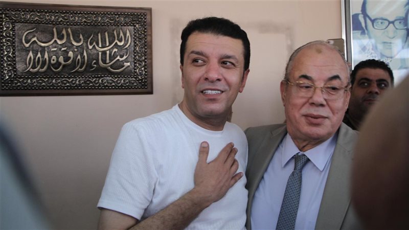 الفنان مصطفى كامل