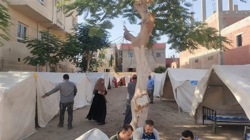 معسكرات الايواء