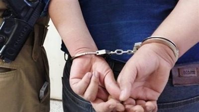 حبس شخصين بحوزتهما مخدرات في قنا 