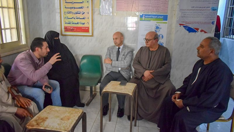 جانب من تفقد العمل