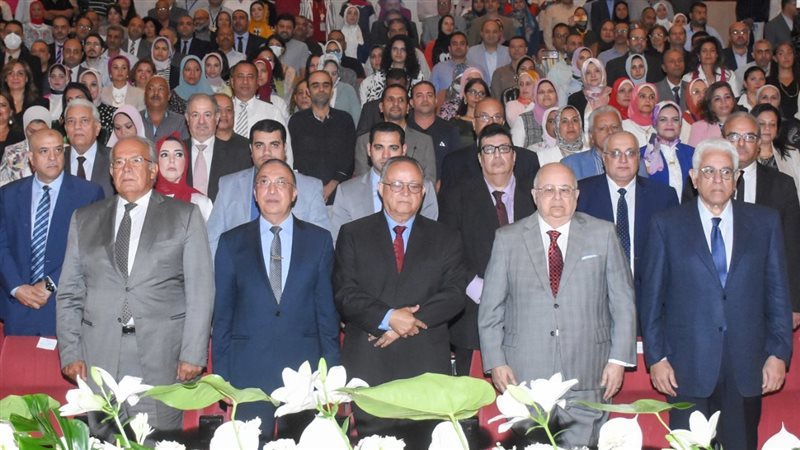 محافظ الإسكندرية