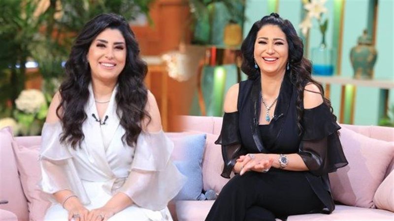 وفاء عامر وشقيقتها
