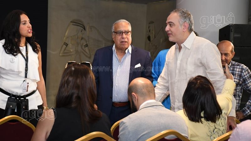 حسين فهمي 