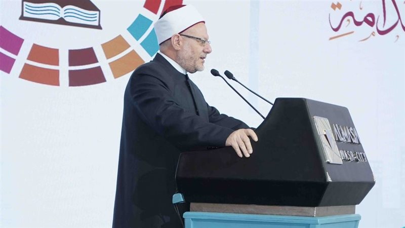  الدكتور شوقي علام