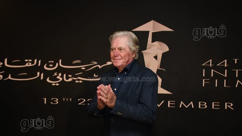 حسين فهمي 