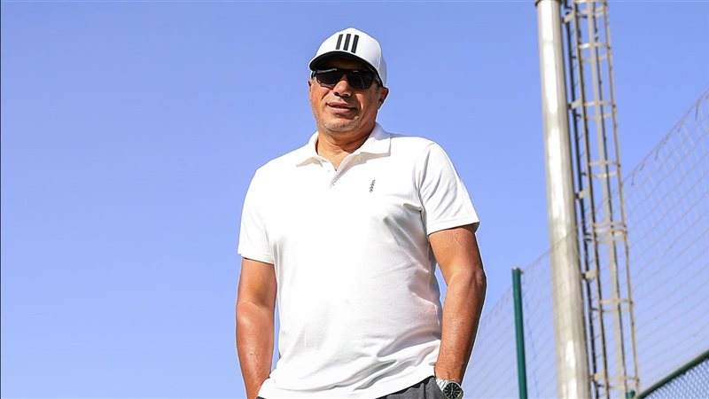 علاء نبيل