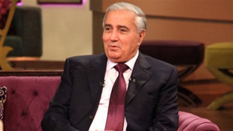الشاعر الكبير فاروق