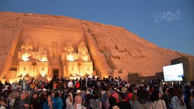 السياحة: 4 آلاف سائح شاهدوا ظاهرة تعامد الشمس بأبوسمبل
