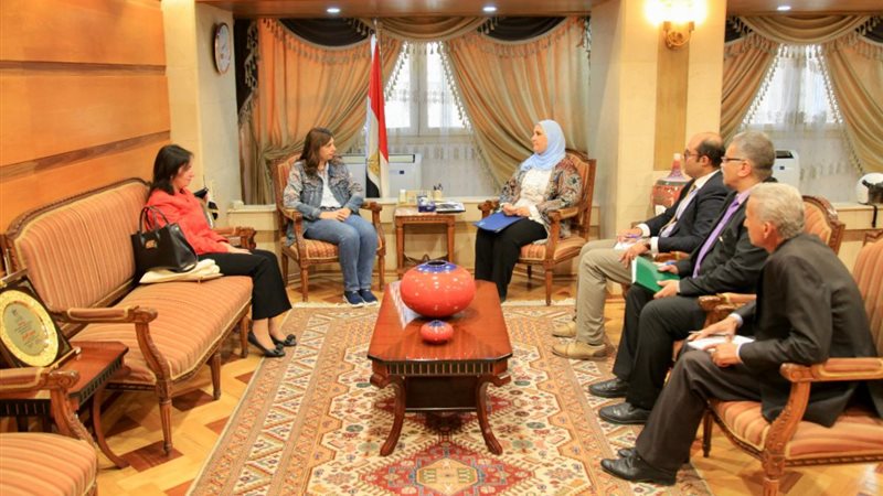 وزيرة التضامن تستقبل