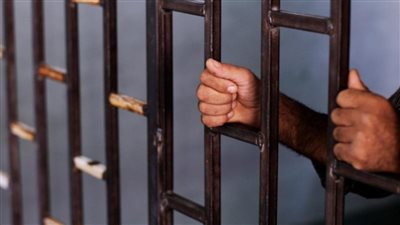 استعجال تفريغ الكاميرات في واقعة طالب جامعي تخلص من والده بالخصوص