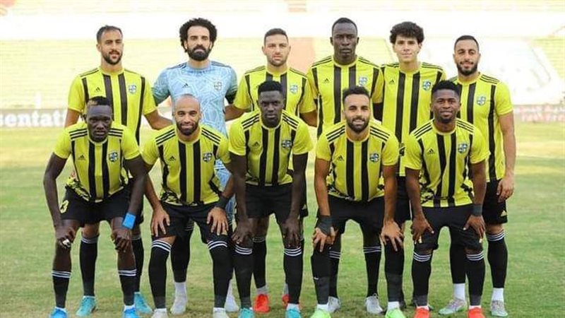 المقاولون