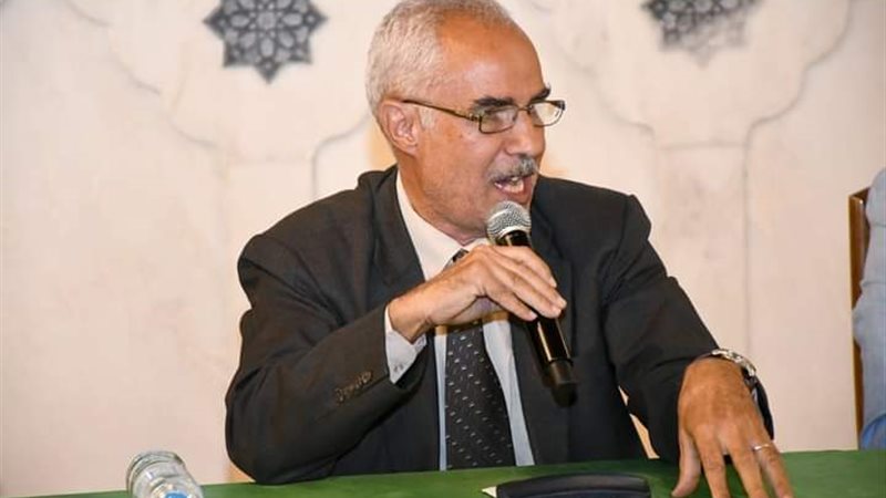 الدكتور بكر زكي عوض