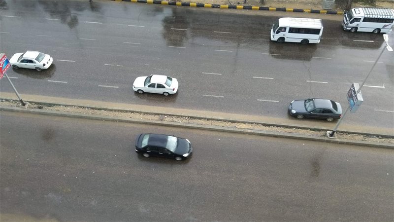 سقوط أمطار