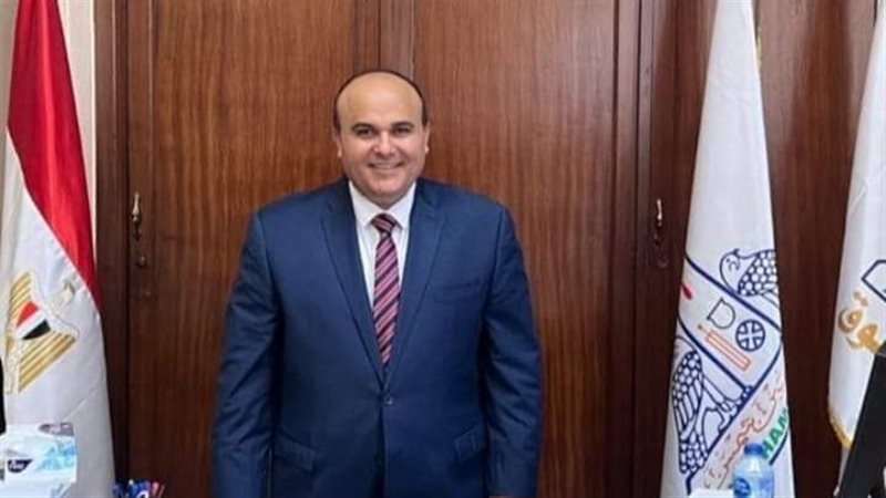  الدكتور محمد صافي،