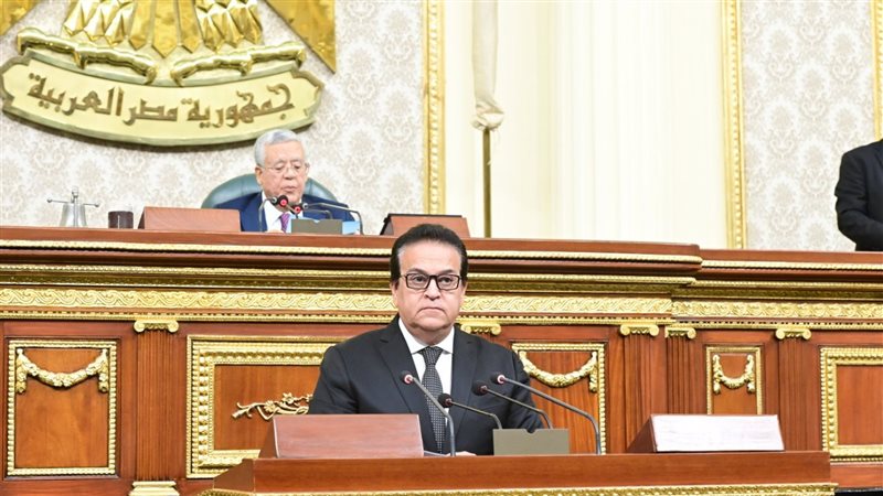 وزير الصحة أمام جلسة