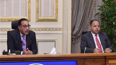 مدبولي يقرر صرف دعم مالي للعمالة بالشركات المتعثرة حتى 30 يونيو 2023 