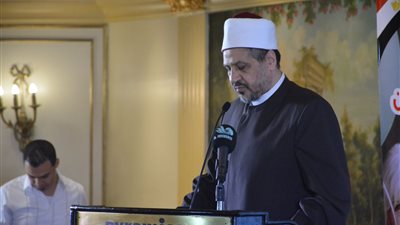 مجدي عاشور يروي موقفا لعمر بن الخطاب مع يهودي في احترام كبار السن | فيديو وصور