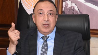 محافظ الإسكندرية يلتقي ملاك مدينة 6 أكتوبر ويستمع لشكاواهم