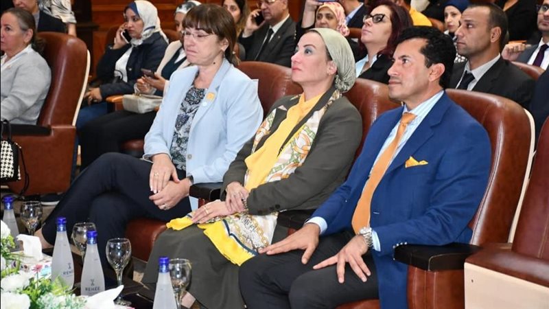 وزيرا الشباب والبيئة