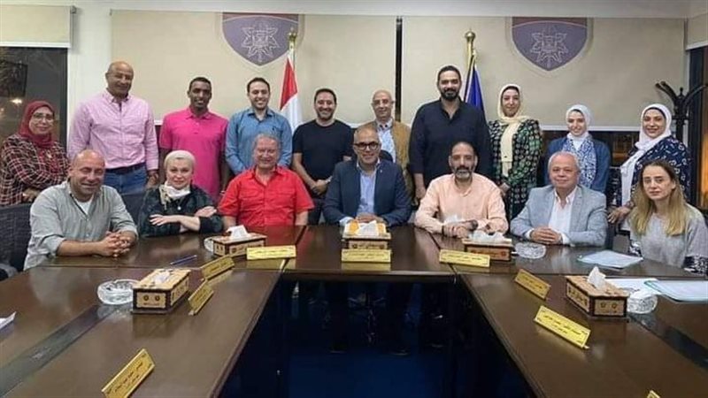 مجلس إدارة نادي الزهور