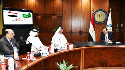  وزير البترول يبحث مع رئيس شركة ابسكو السعودية خططها داخل مصر 