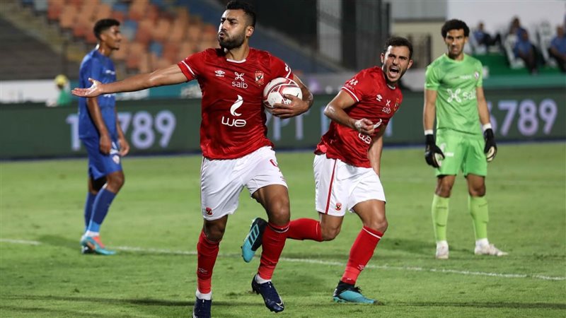 الأهلي يواجه الزمالك