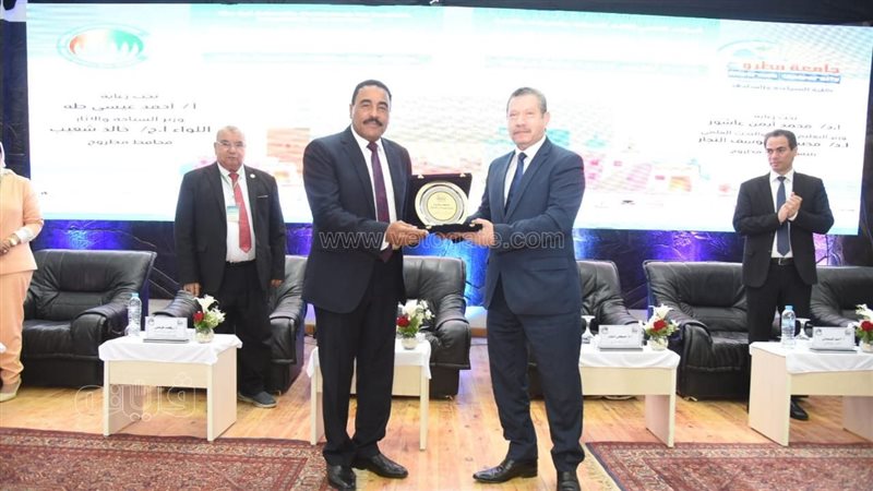 محافظ مطروح يفتتح