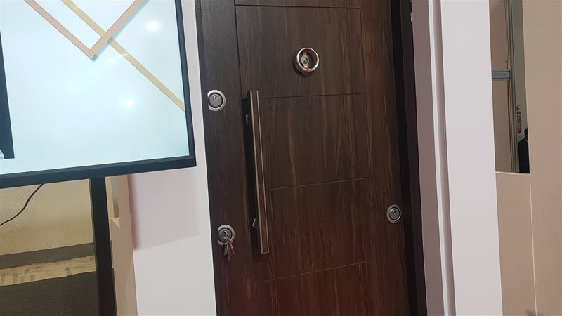 الابواب المصفحة 