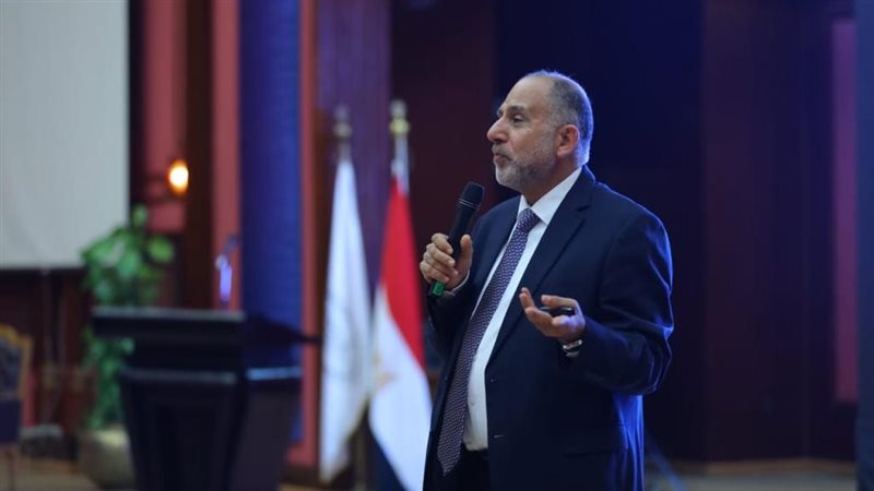 الدكتور محمد المهدي