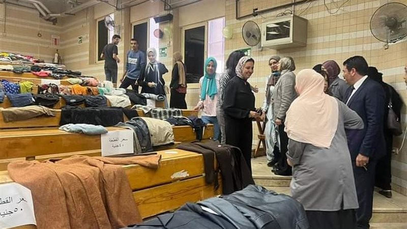 معرض ملابس بصيدلة