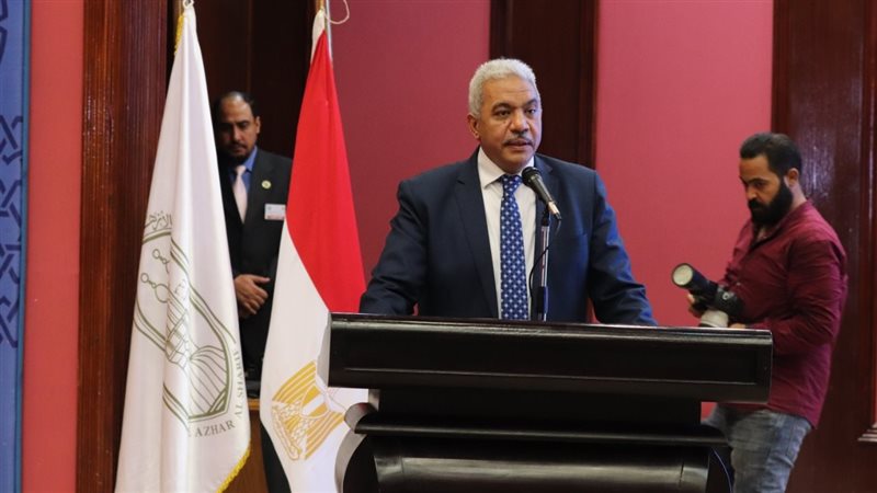 الدكتور محمود صديق،