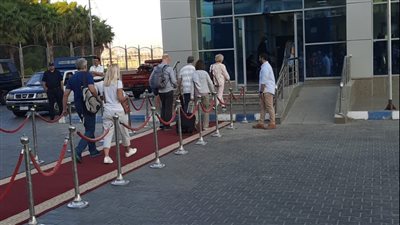 ميناء سفاجا يستقبل السفينة Azamara Quest وعلى متنها 1013 سائحا و طاقما