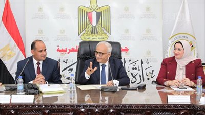 وزير التعليم يترأس اجتماع أعضاء المجلس الأعلى للأمناء والآباء والمعلمين