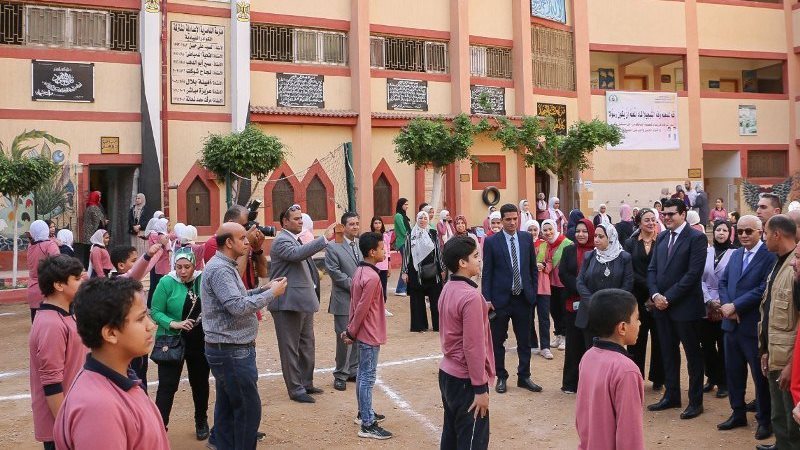 حجازى تفقد عددا من