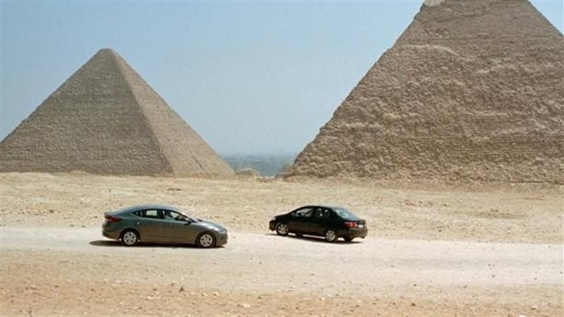 صحيفة بريطانية تسلط