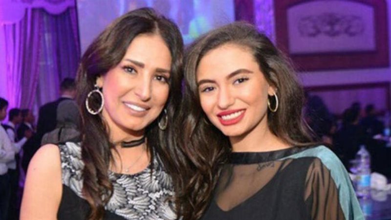 أمل رزق وابنتها لمى