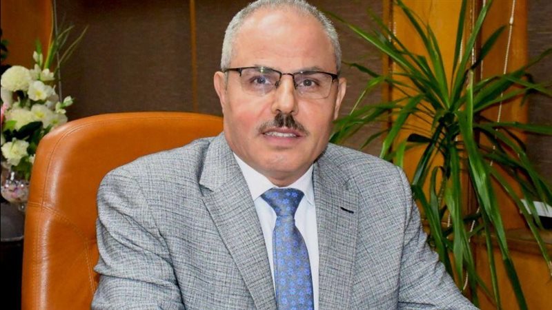 الدكتور ناصر مندور