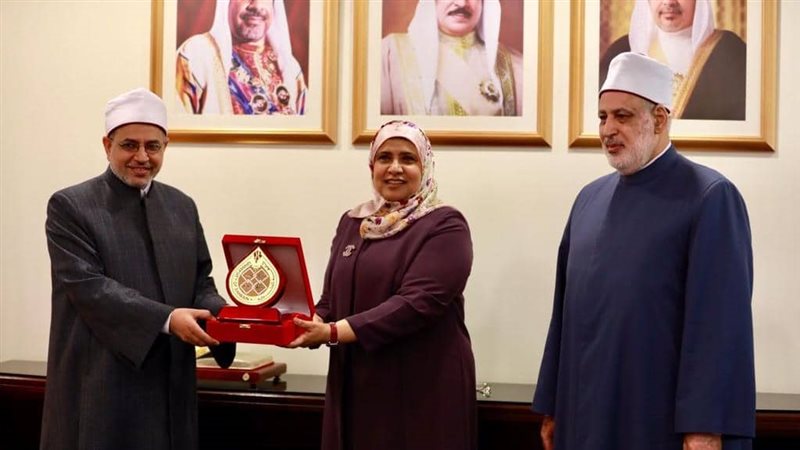 وفد أزهري يزور جامعة