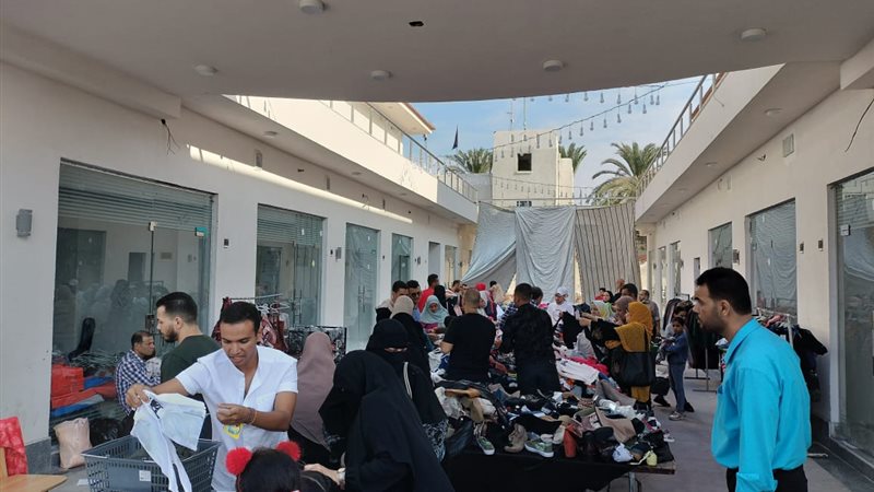 مول الملابس المستعملة