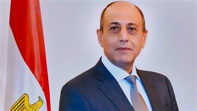 الطاقة الجديدة والوقود الحيوي.. خطة الطيران لتحويل المطارات المصرية إلى صديقة للبيئة 